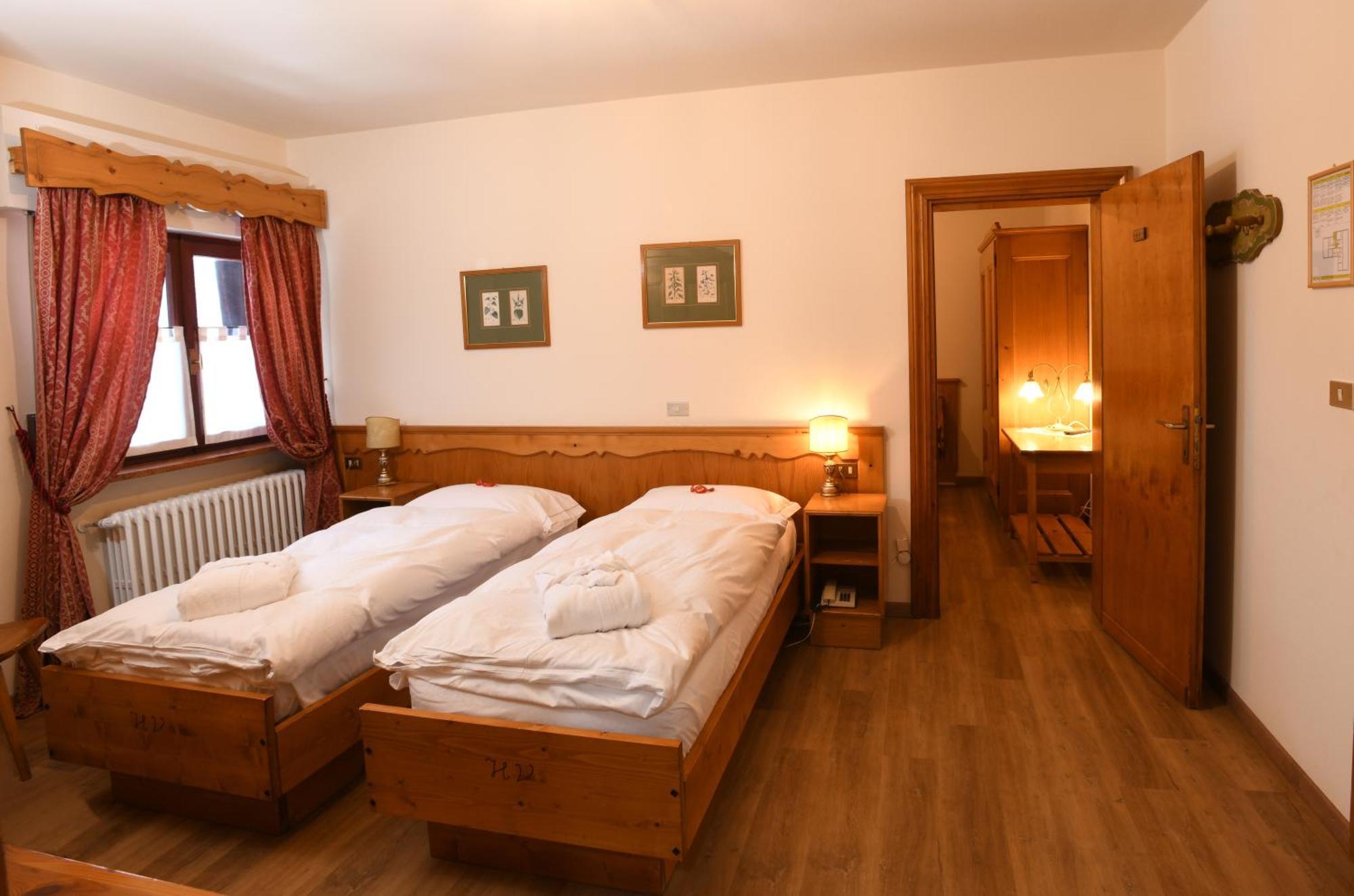 Hotel Valgranda Wellness & Spa Val di Zoldo Bagian luar foto